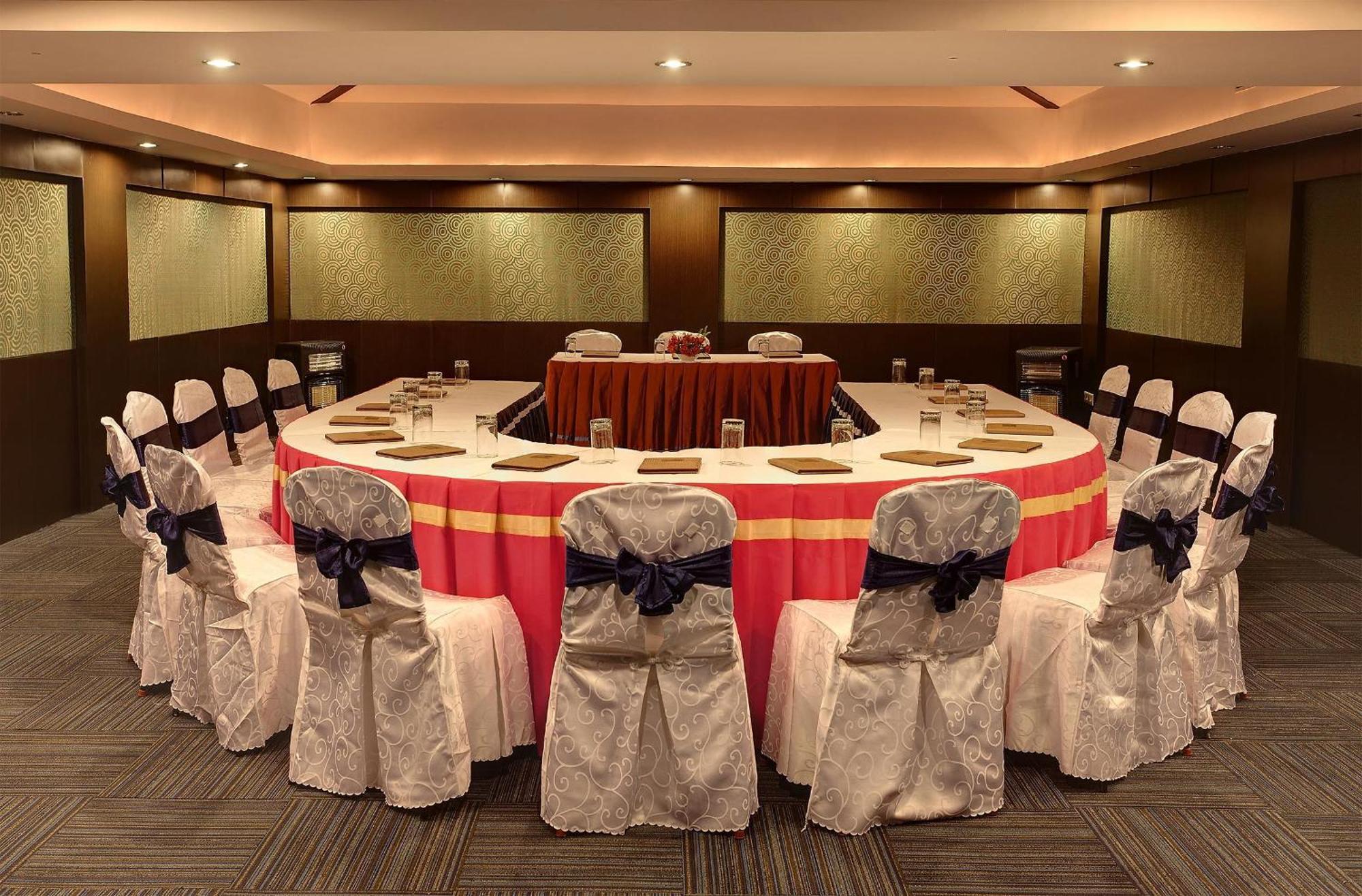 Sinclairs Retreat Ooty Hotel Bagian luar foto
